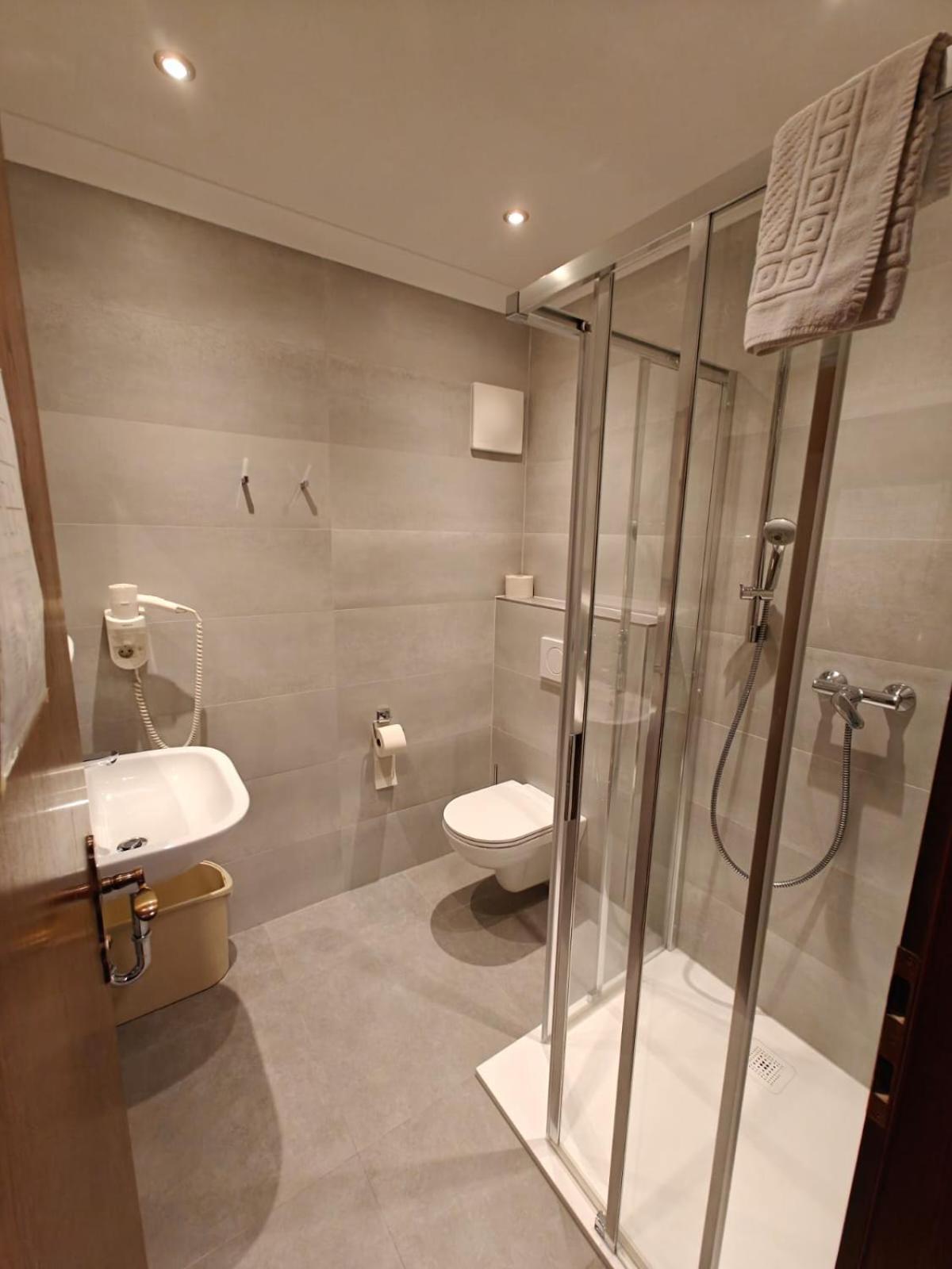 Pension Sommerauer Hallein Luaran gambar